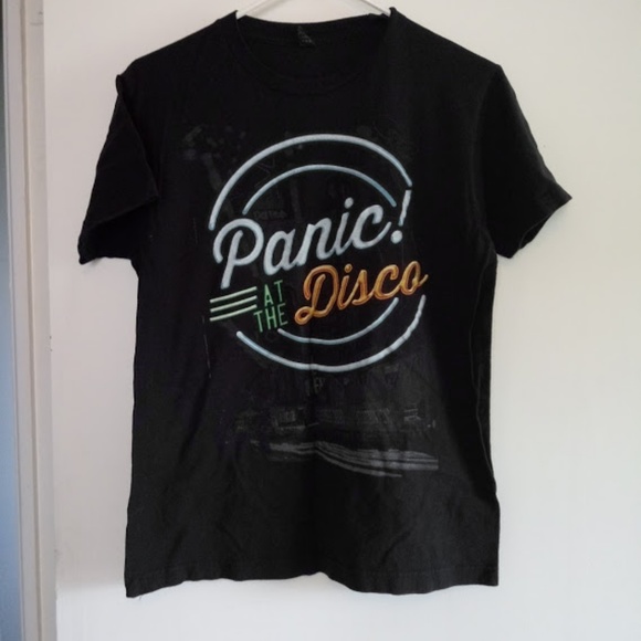 Tops - 🦄 4 /$16 Panic At The Disco tee-shirt